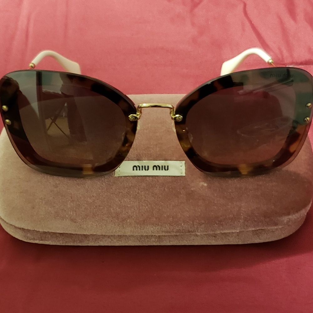 AUTHENTIC MIU MIU TORTOISE AND GOLD SUNGLASSES
